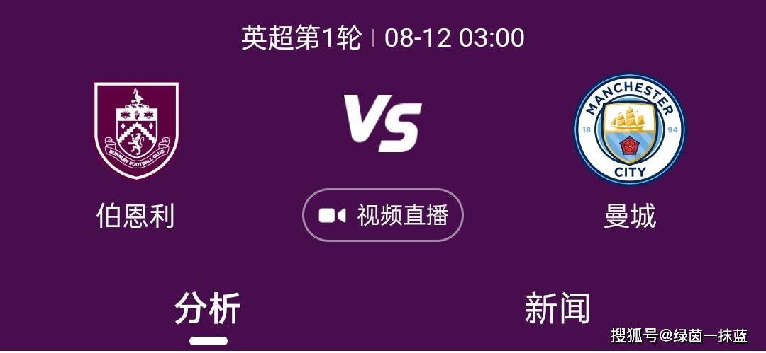 两个美丽的女孩